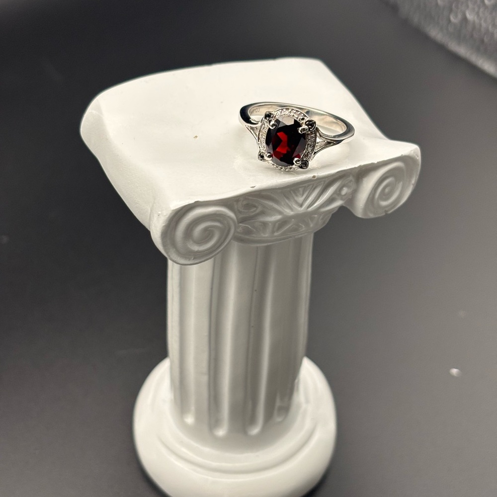 2.05ct Natural Garnet , Black and White Diamonds Sterling Silver 925 Ring Size 6